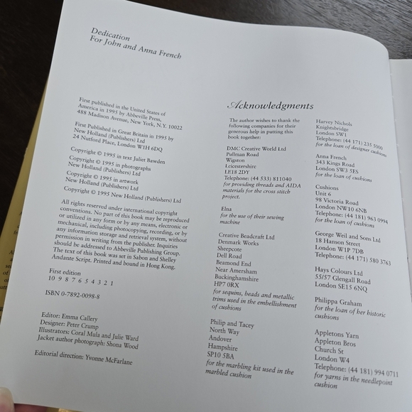 The Cushion Book - Creating Pillows Bolsters and Decorative Accents Craft Book - Picture 4 of 8